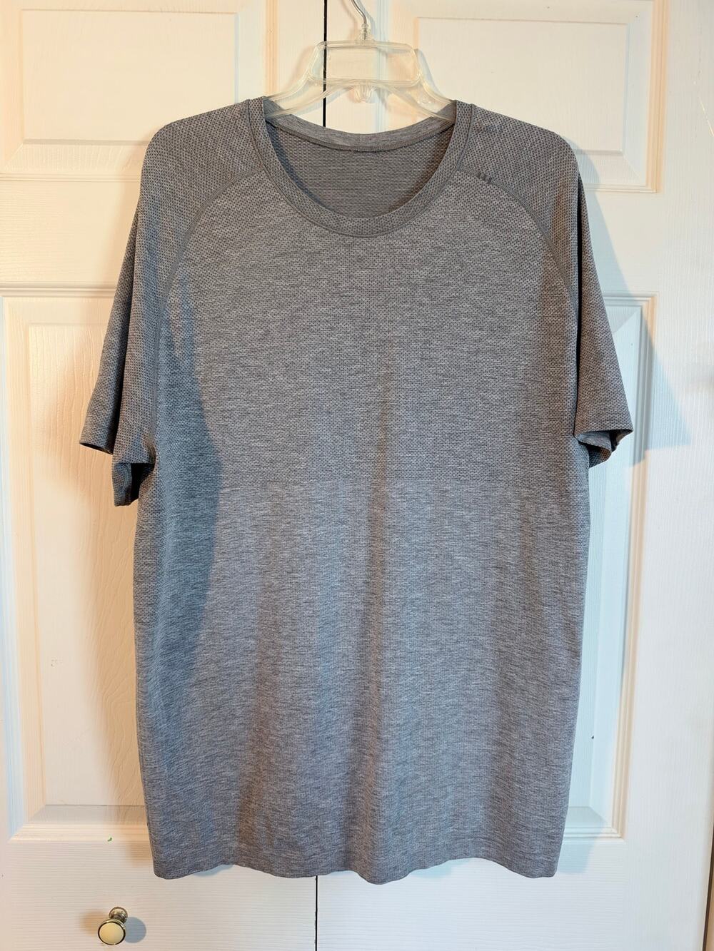 Lululemon Mens Grey Metal Vent T-Shirt Movement is Medicine Size XL